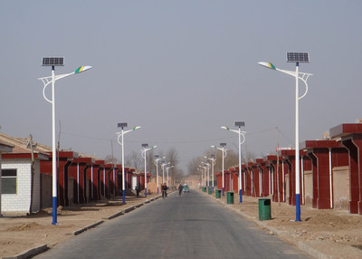 绿色照明新选择 LED太阳能路灯引领节能潮流